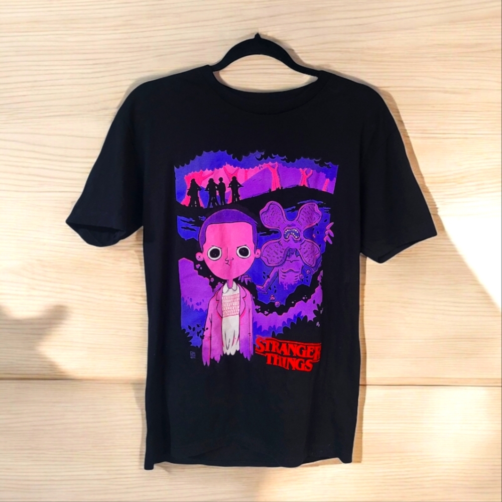 Stranger Things Casual Retro Graphic print T-shirt sci-fi Nostalgia wear Size M